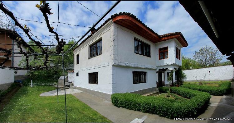 Bed and Breakfast Bujtina Zhaveli Gjakova Экстерьер фото